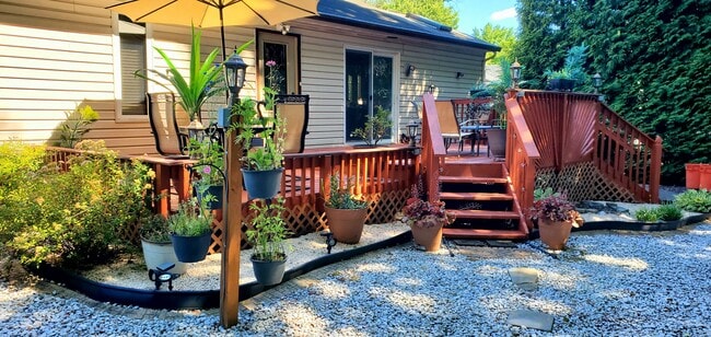 property at 109 Holyoke Ave