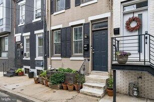 1552 S Capitol St in Philadelphia, PA - Building Photo