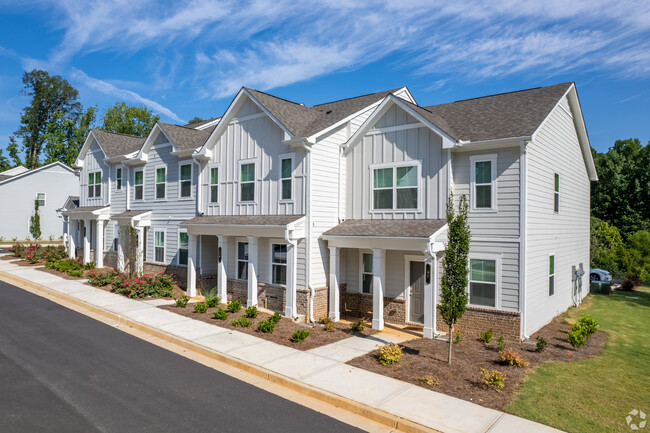 Covey Homes Newnan Village