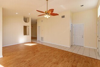 1614 Sand Key Cir in Oviedo, FL - Building Photo - Building Photo