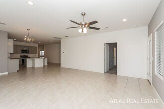 12510 W Gini Ln in Marana, AZ - Building Photo - Building Photo