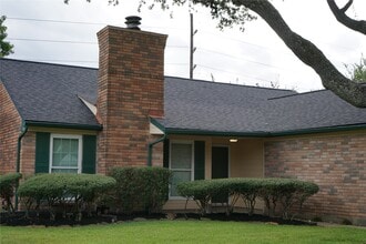 12243 Fetlock Dr in Houston, TX - Building Photo - Building Photo