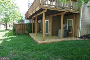 7755 Black Horse Ct in Manassas, VA - Building Photo