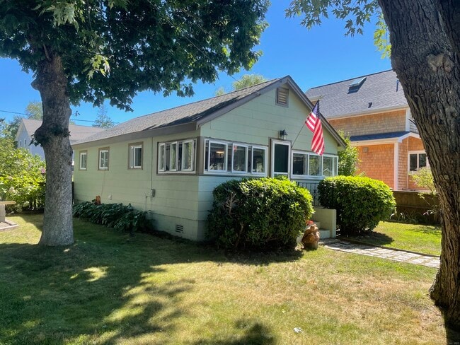 property at 17 Wolcott Ave