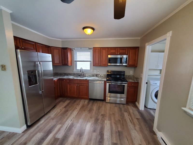 6 Grove Cir in Sellersville, PA - Building Photo