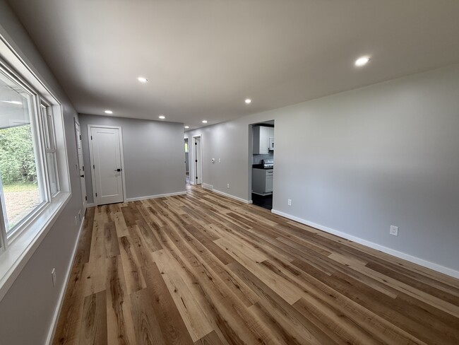 123 Cattaragus Dr in Rochester, NY - Building Photo - Building Photo