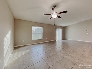 14107 Covert Green Pl in Riverview, FL - Building Photo - Building Photo