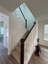 296 Redonda Dr in Liberty Hill, TX - Building Photo - Building Photo