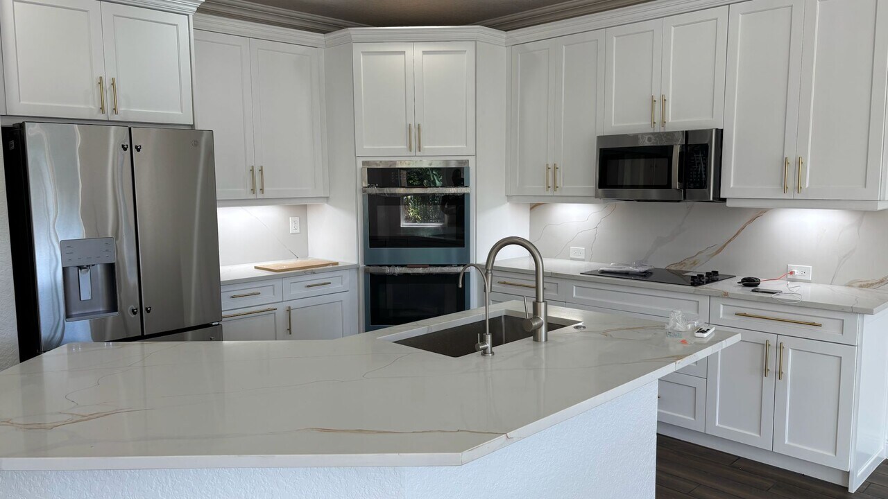 15831 Menton Bay Ct in Delray Beach, FL - Building Photo
