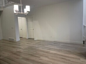 13963 Silver Peak Ln in Herriman, UT - Building Photo - Building Photo