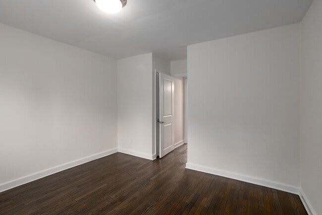 Pleasant Valley Apartments in Moorestown, NJ - Foto de edificio - Interior Photo