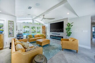 2952 De Brocy Way in Winter Park, FL - Building Photo - Building Photo