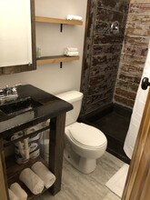 27 Hambrick Rd, Unit A in Nitro, WV - Building Photo - Building Photo