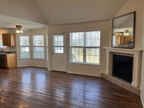 1623 S Burks Ave in Springfield, MO - Building Photo - Building Photo