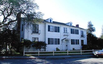 7 Seville Way in San Mateo, CA - Building Photo