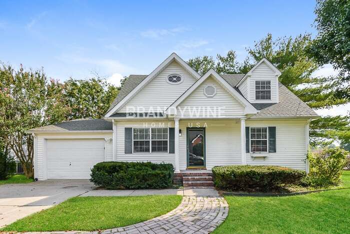 241 E Morris Dr in Gallatin, TN - Building Photo