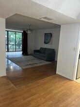 3660 Inverrary Dr, Unit 3C in Lauderhill, FL - Building Photo - Building Photo