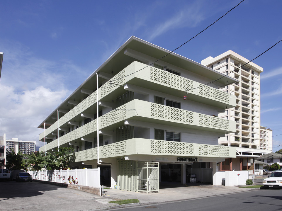 Fern Terrace in Honolulu, HI - Building Photo