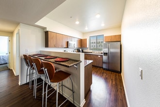 Cerca Student Housing in San Diego, CA - Building Photo - Building Photo