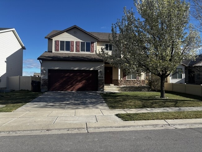 2431 Ox Yoke Dr in Eagle Mountain, UT - Building Photo - Building Photo