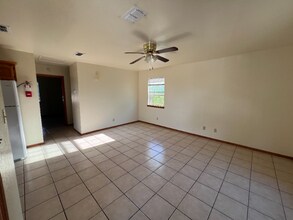 1000 Wild Rose Ln in Brownsville, TX - Building Photo - Building Photo