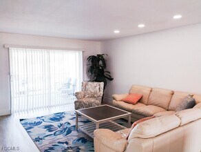 5116 Coronado Pkwy in Cape Coral, FL - Building Photo - Building Photo