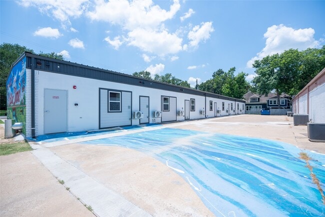 property at 2612 Castle St