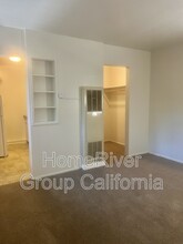 2209 W St in Sacramento, CA - Building Photo - Building Photo