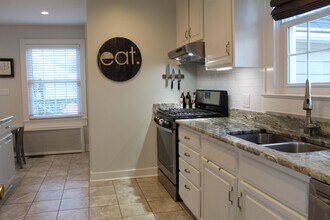 1614 Magnolia Ave in Norfolk, VA - Building Photo - Building Photo