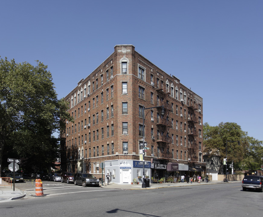 1205 Cortelyou Rd in Brooklyn, NY - Foto de edificio