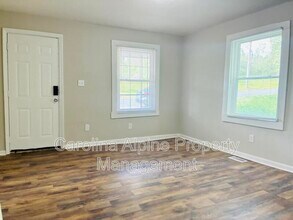 202 W Sullivan St in Gastonia, NC - Building Photo - Building Photo