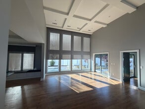 1813 Crestline Ct NE in Atlanta, GA - Building Photo - Building Photo