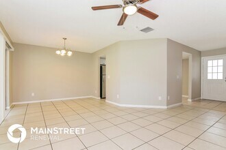 2106 N Merrin St in Plant City, FL - Foto de edificio - Building Photo