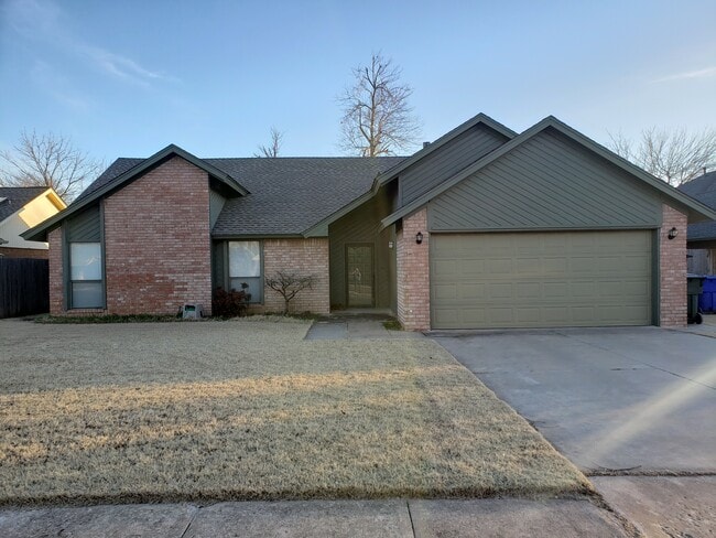 property at 4712 Persimmon Ct
