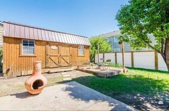 2708 Donnas Way Cir in Manhattan, KS - Building Photo - Building Photo