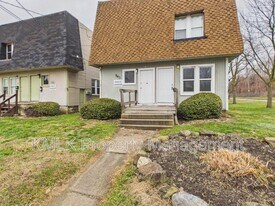 543 Gage St in Akron, OH - Building Photo