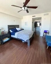 140 S Dixie Hwy, Unit 53 in Hollywood, FL - Building Photo - Building Photo