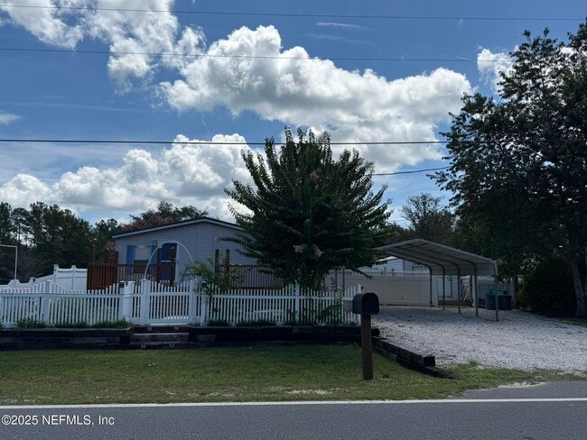 property at 822 Dawn Ave