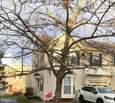 141 Leeds Creek Cir in Odenton, MD - Building Photo