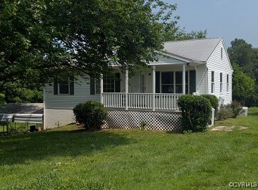 property at 15740 Redmore Ln