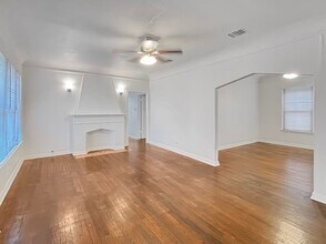 1346 Fulton Ave in San Antonio, TX - Building Photo - Building Photo