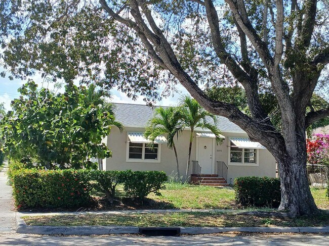 property at 5815 Garden Ave