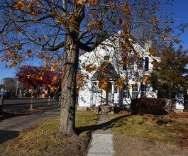 12 Berkeley St in Norwalk, CT - Building Photo - Building Photo