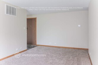 5525 Ann Marie Ln in Oak Forest, IL - Building Photo - Building Photo