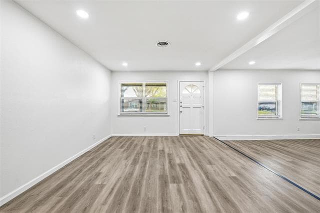 700 W Cedar St in Hurst, TX - Building Photo - Building Photo