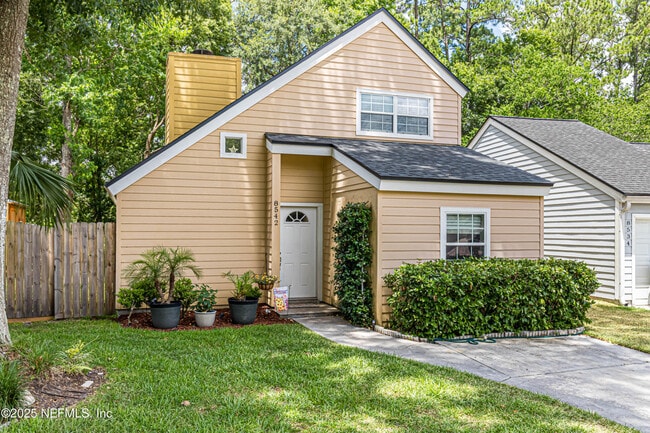 property at 8542 Goldeneye Ln