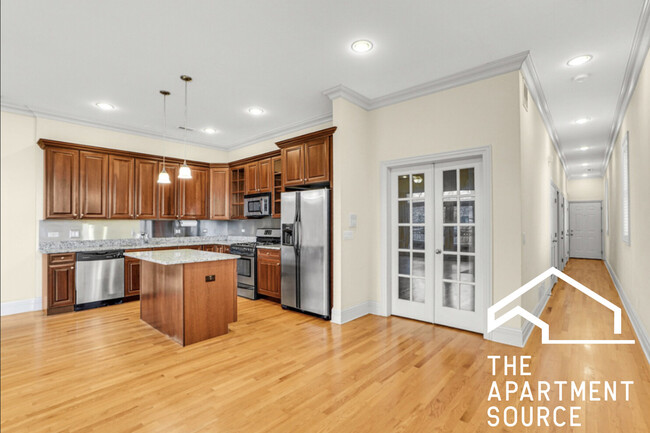 property at 2358 N Damen Ave
