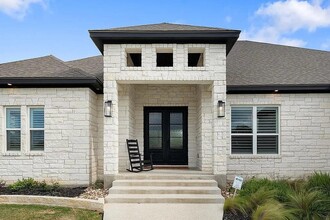 1102 Woodpark Ln in Georgetown, TX - Building Photo - Building Photo