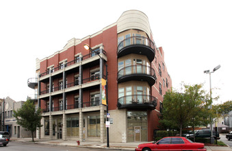 4530 N Kedzie Ave in Chicago, IL - Building Photo - Building Photo