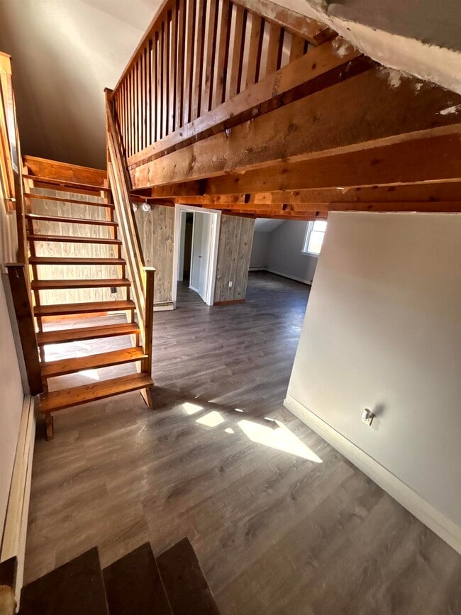 2733 Dartmouth College Hwy in Haverhill, NH - Foto de edificio - Building Photo